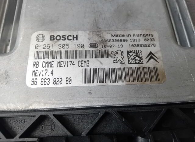 
								PEUGEOT Motorvezérlő full									