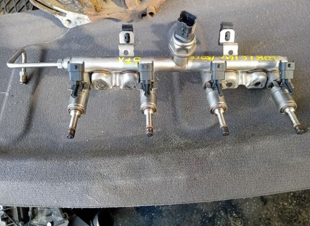 
								PEUGEOT Porlasztó Sor / Híd full									
