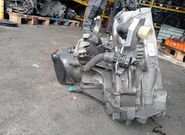 
								NISSAN Váltó (Mechanikus) full									