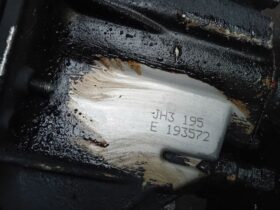 NISSAN Váltó (Mechanikus)
