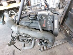 SEAT Komplett Motor (Segédberendezésekkel)