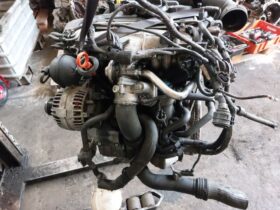 SEAT Komplett Motor (Segédberendezésekkel)