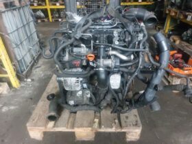 SKODA Komplett Motor (Segédberendezésekkel)