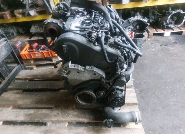 
								SKODA Komplett Motor (Segédberendezésekkel) full									
