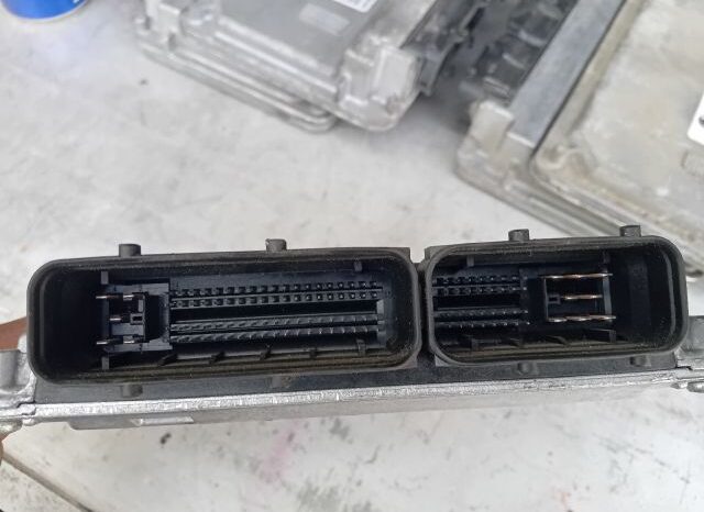 
								VW Motorvezérlő full									