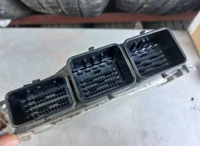 
								FORD Motorvezérlő full									