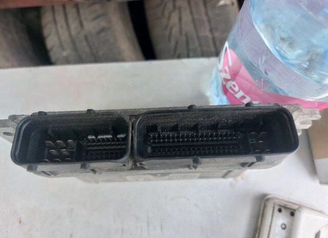 
								NISSAN Motorvezérlő full									
