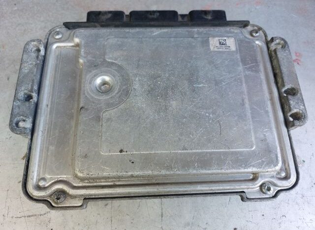 
								FORD Motorvezérlő full									