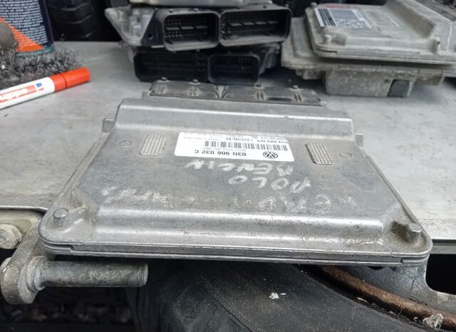 
								VW Motorvezérlő full									
