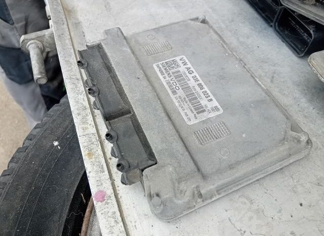 
								SKODA Motorvezérlő full									