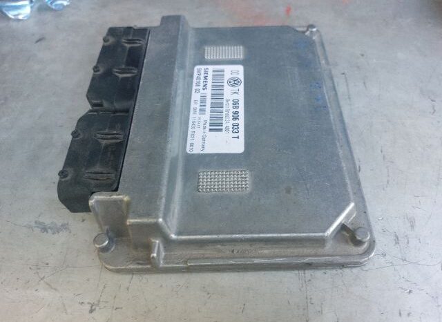 
								VW Motorvezérlő full									