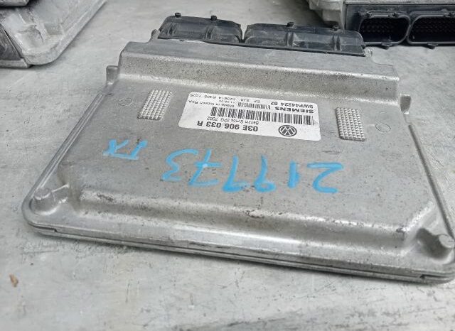 
								VW Motorvezérlő full									