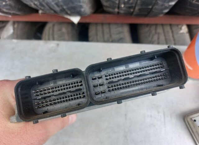 
								VW Motorvezérlő full									