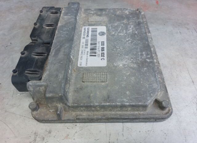 
								VW Motorvezérlő full									
