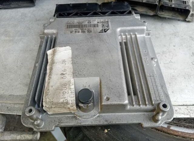 
								VW Motorvezérlő full									