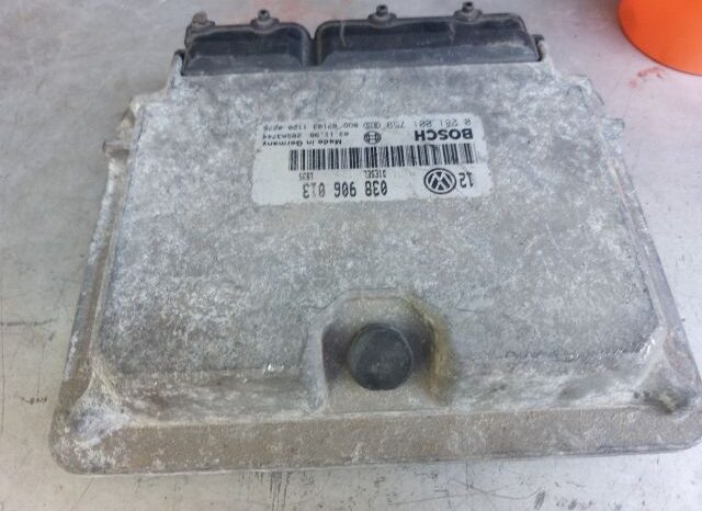 
								VW Motorvezérlő full									