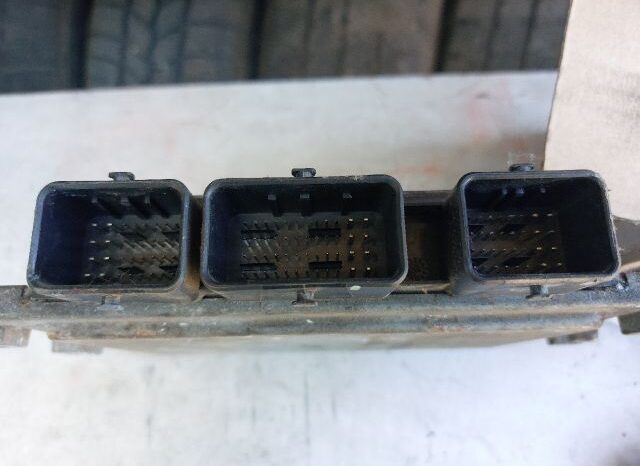 
								FORD Motorvezérlő full									