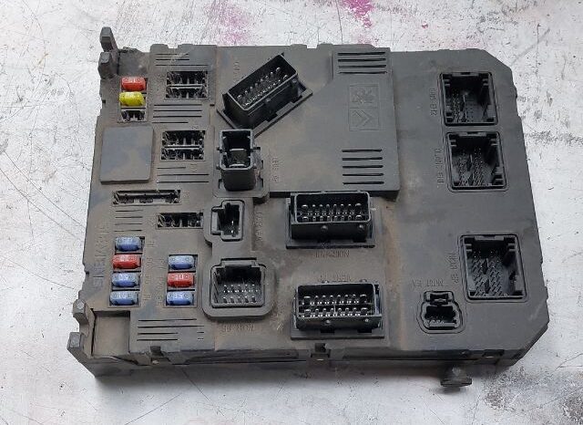 
								PEUGEOT Komfort Elektronika full									