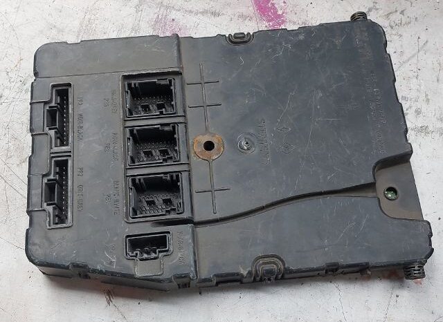 
								RENAULT Komfort Elektronika full									