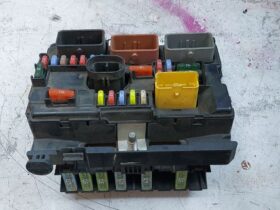PEUGEOT Biztosítéktábla Motortér