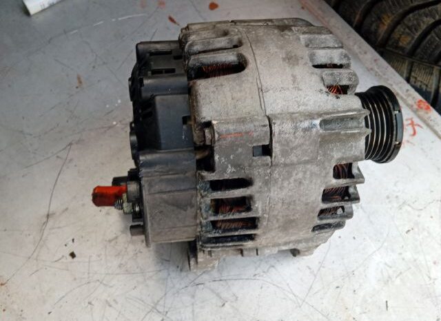 
								RENAULT Generátor full									